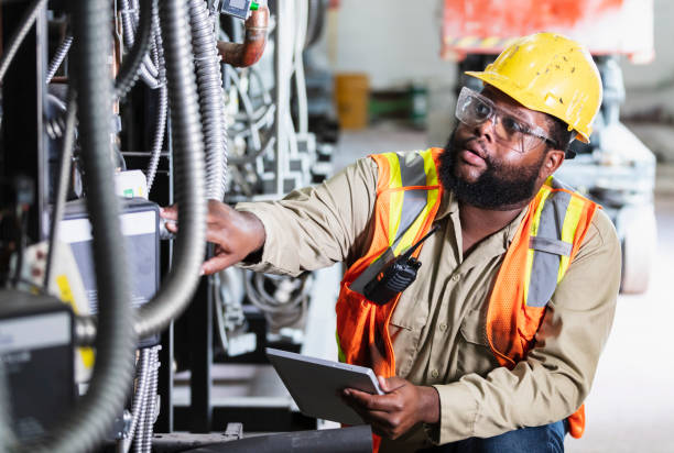 Best Commercial Electrician Services  in Harrah, OK